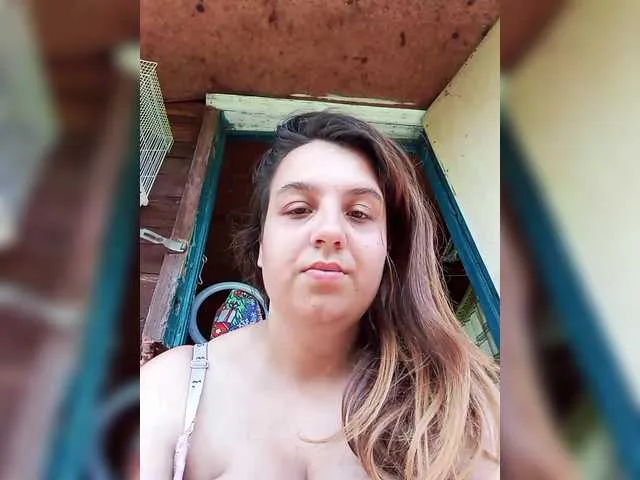 millemimi – webcam model profile photo Image 18