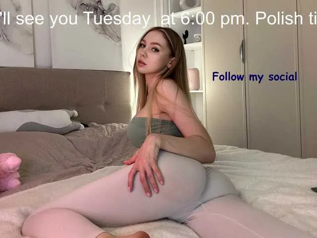 spankamber – webcam model profile photo Image 5