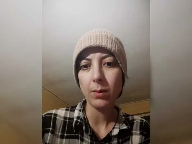 evechuuuus – webcam model profile photo Image 3