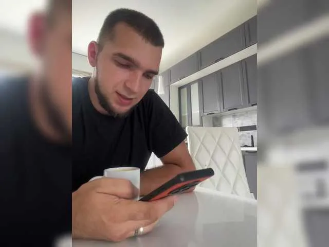 Sweety-couple – webcam model profile photo Image 14