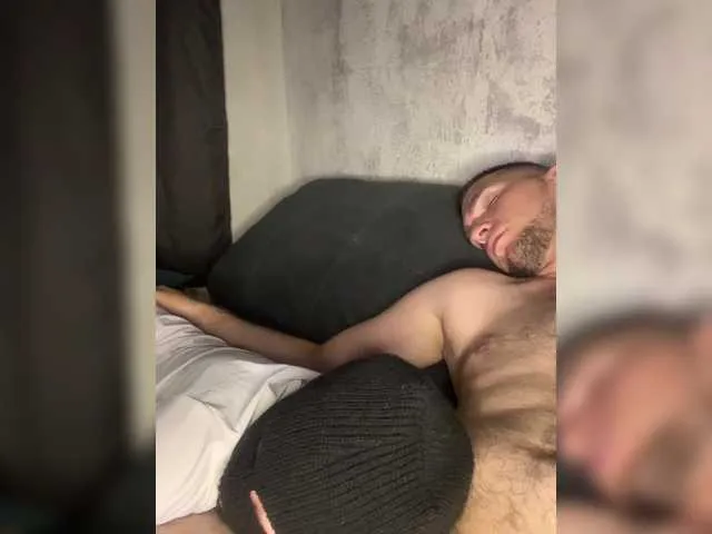 Sweety-couple – webcam model profile photo Image 9