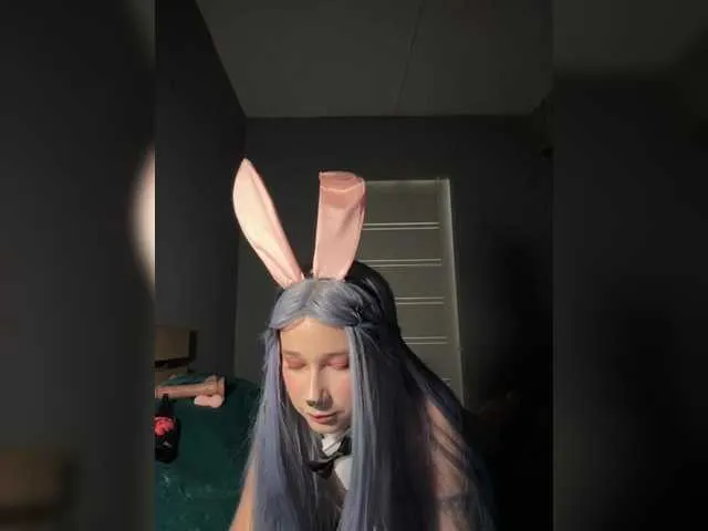 amberpaws – webcam model profile photo Image 9