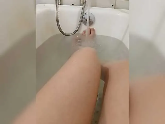 CoreCouple – webcam model profile photo Image 5