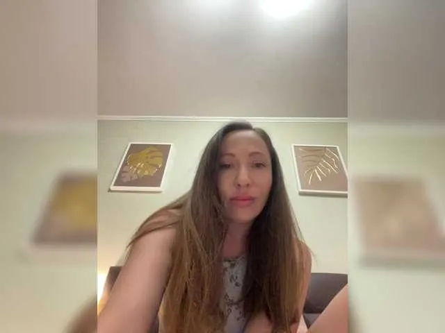 Konfetti – webcam model profile photo