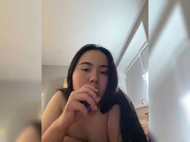 iam_eli – webcam model profile photo Image 14
