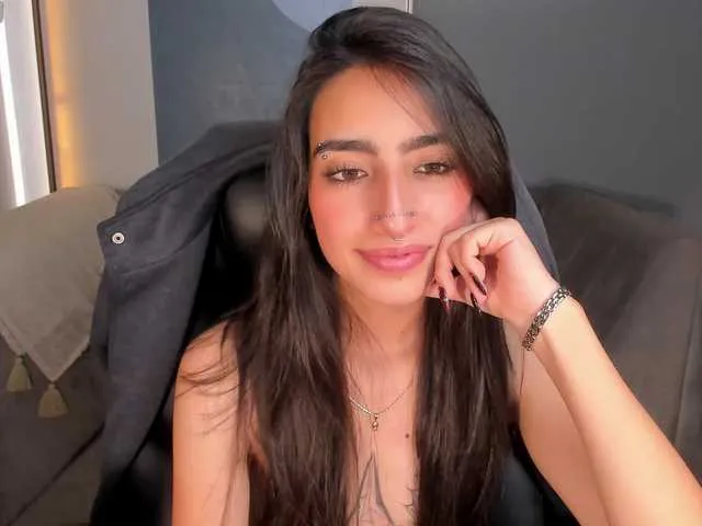 cumband – webcam model profile photo Image 17