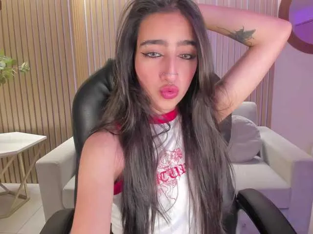 cumband – webcam model profile photo Image 18