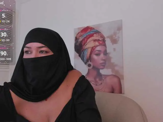 hina_porn – webcam model profile photo Image 12