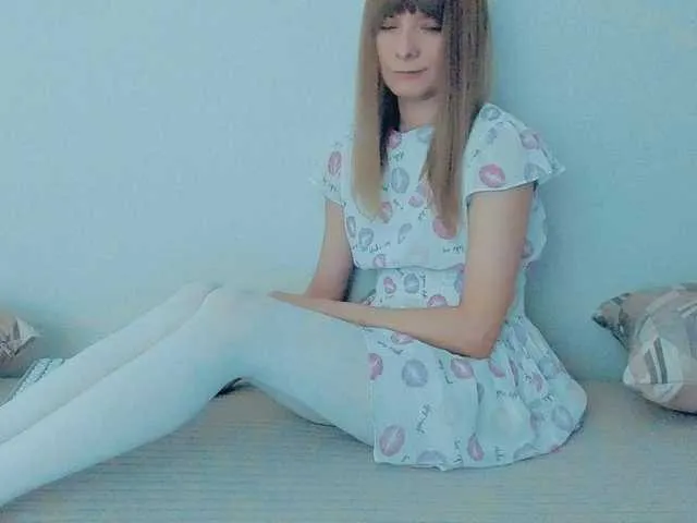 hina_porn – webcam model profile photo Image 15