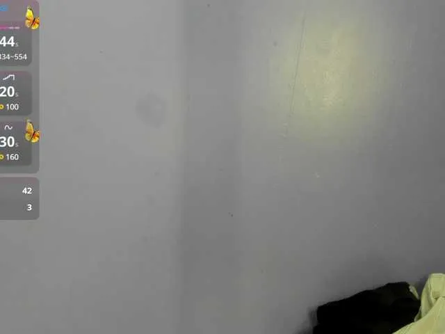 petrouchkaaa_ – webcam model profile photo Image 16