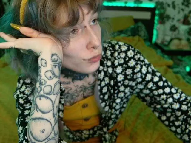 kiraspitqueen – webcam model profile photo Image 19
