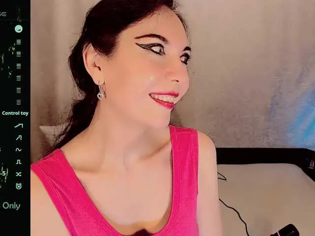 alanajones1 – webcam model profile photo Image 4