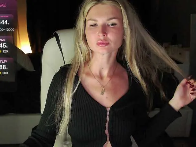 Chelsi16 – webcam model profile photo Image 10