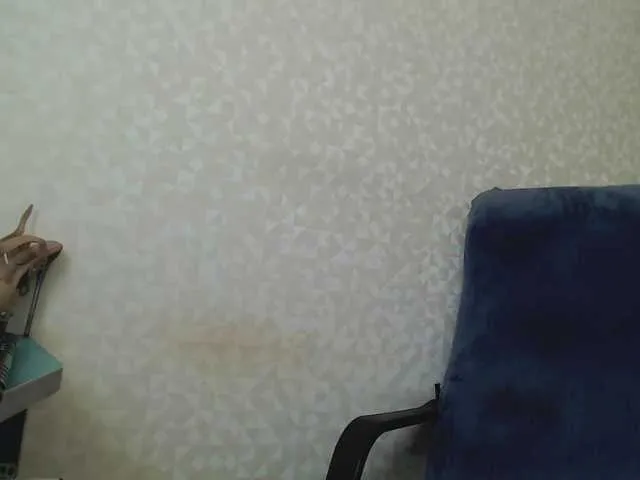 perla_tk – webcam model profile photo Image 11