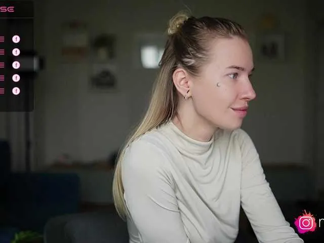 _favorite_ – webcam model profile photo Image 19