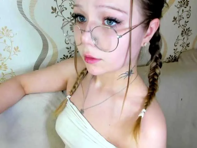 amberpaws – webcam model profile photo Image 19
