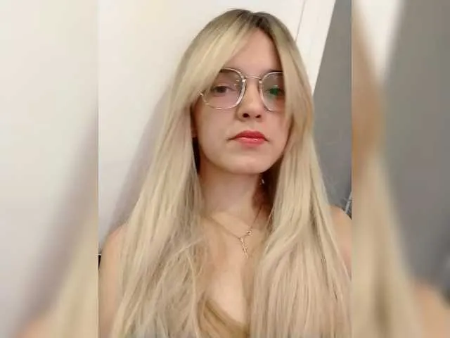 Hot-Haney77 – webcam model profile photo Image 18