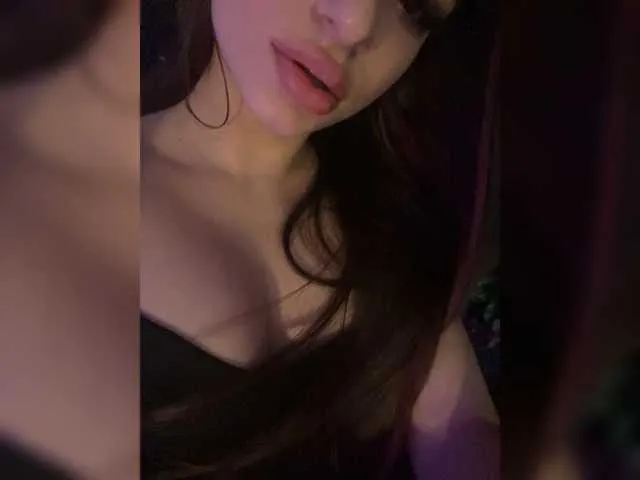 HoneyNSir – webcam model profile photo Image 10