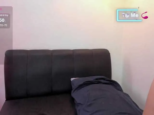 hina_porn – webcam model profile photo Image 8