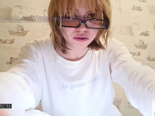 cutieeeeva – webcam model profile photo Image 13