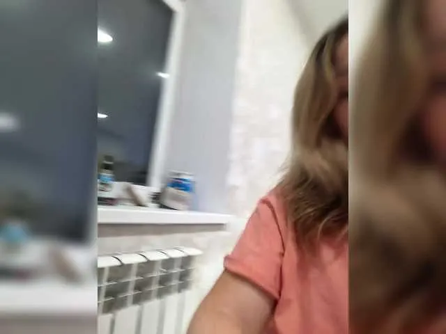 shy_suchka – webcam model profile photo Image 4