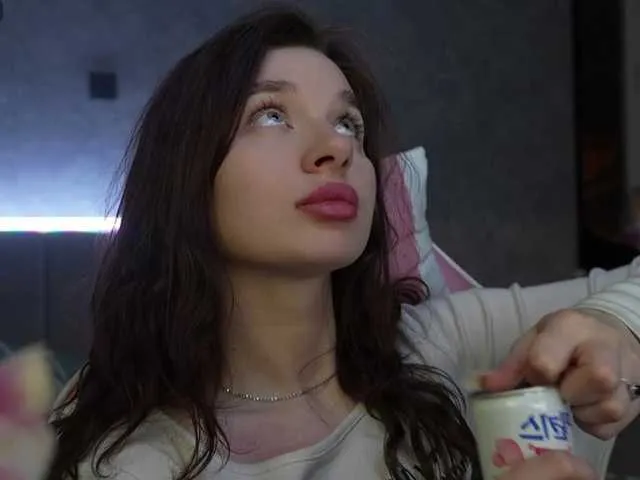 -AngelAri- – webcam model profile photo Image 2