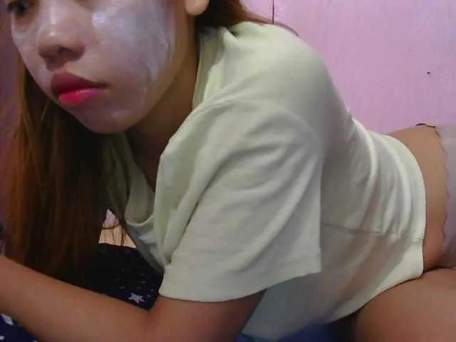 Prueberry – webcam model profile photo Image 12