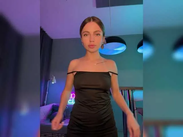 Rinamay_ – webcam model profile photo Image 14