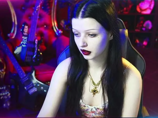 euphoria_life – webcam model profile photo Image 15