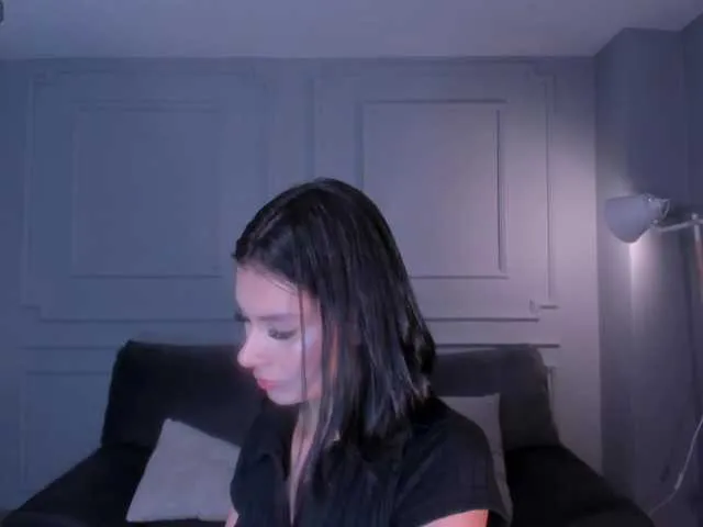 anaisvelvet1 – webcam model profile photo Image 18