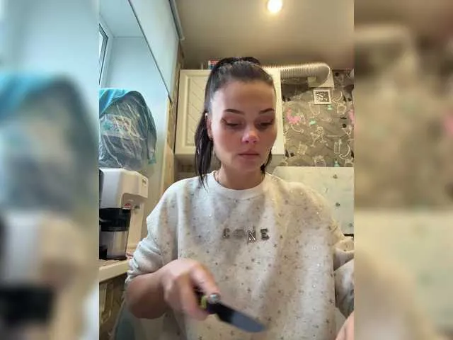 xunybany – webcam model profile photo Image 18