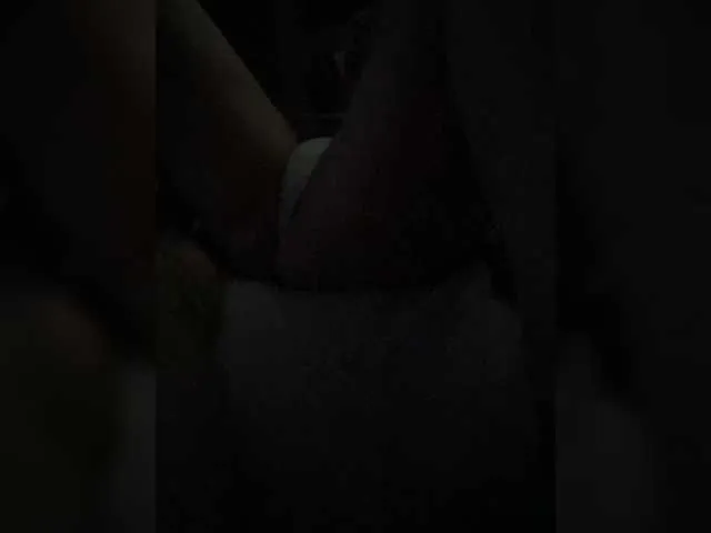 raisawetsx – webcam model profile photo Image 7