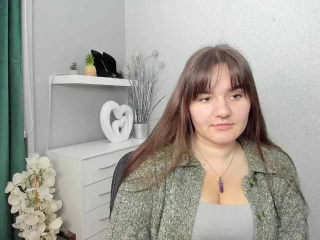 hina_porn – webcam model profile photo Image 2