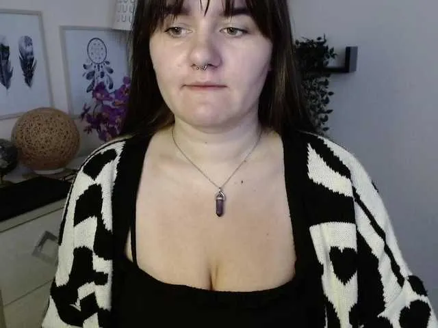 hina_porn – webcam model profile photo Image 7
