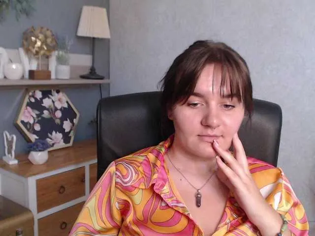 hina_porn – webcam model profile photo Image 8