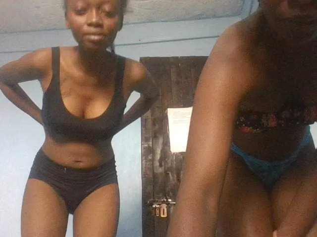 oofbabe__ – webcam model profile photo Image 3