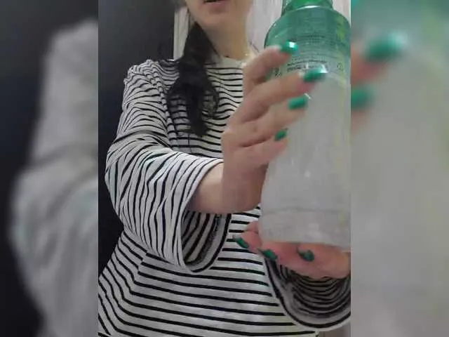 valkyazrael – webcam model profile photo Image 4