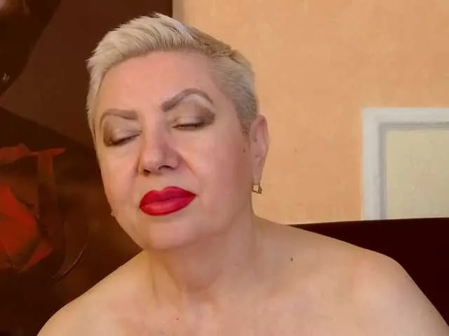 annie_volker – webcam model profile photo Image 12