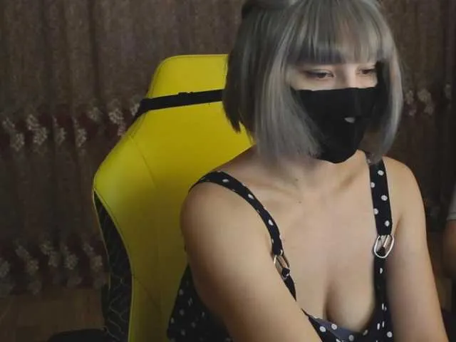 molochnaya000 – webcam model profile photo Image 10