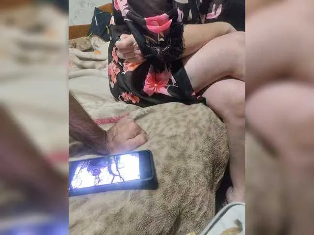 _favorite_ – webcam model profile photo Image 12