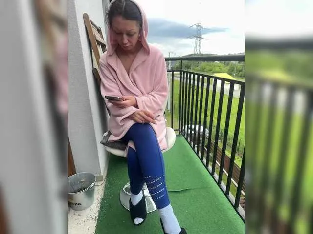 Goldi159 – webcam model profile photo Image 3