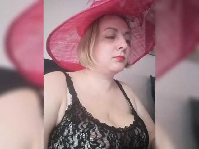 mia_villamil – webcam model profile photo Image 11