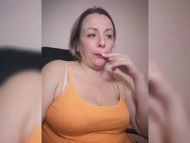 mia_villamil – webcam model profile photo Image 12
