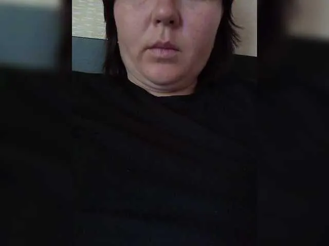 ameli_shell – webcam model profile photo Image 4