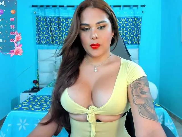 YoungSquad – webcam model profile photo Image 6