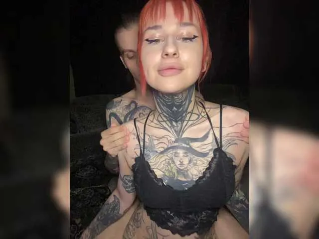 Alliina-leee – webcam model profile photo Image 10