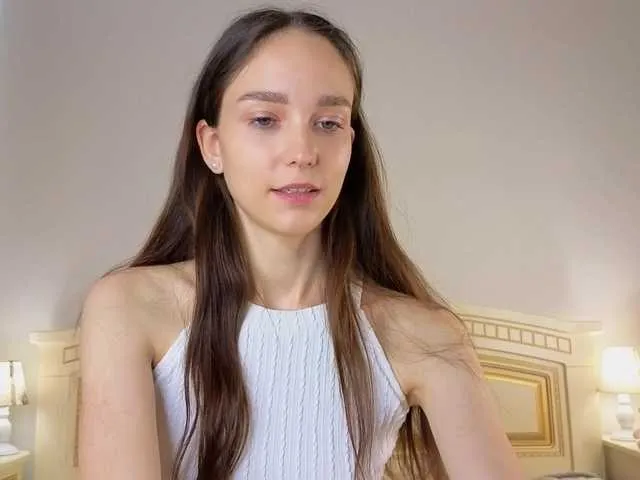 violetta_skinny – webcam model profile photo Image 7