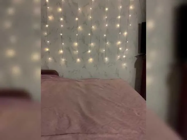 Blonde_sexy21 – webcam model profile photo Image 18