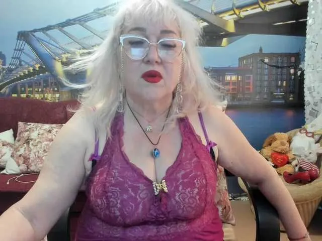 _taylormoon – webcam model profile photo Image 5