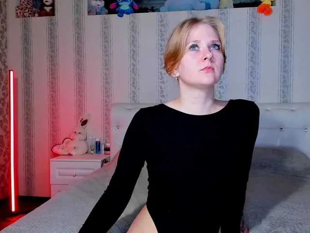 alana15 – webcam model profile photo Image 10